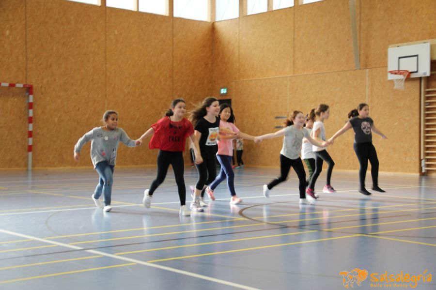 Salsalegria-Kinder-Tanzen-Zumba-Kids-Jan-2018-Schule-Affoltern-064.jpg