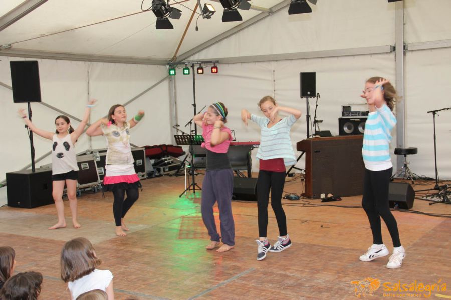 Quartierfest-Hottingen-Salsalegria-Kids-2013-April-web-086.jpg