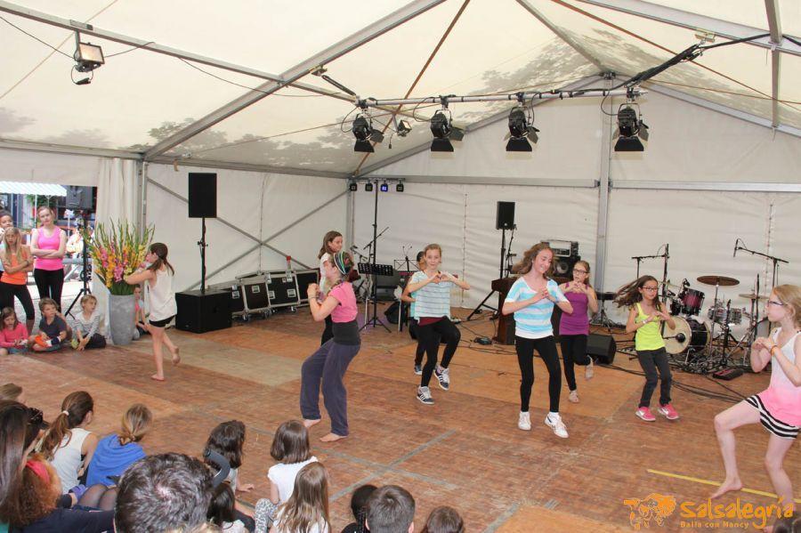 Quartierfest-Hottingen-Salsalegria-Kids-2013-April-web-132.jpg