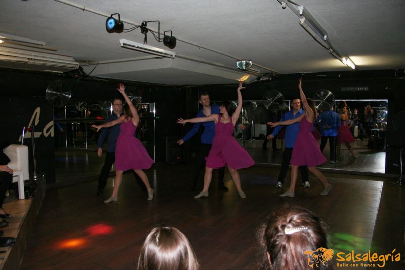 salsalegria-danceteam-zouk-show-zouk-night-03-2010-027.jpg