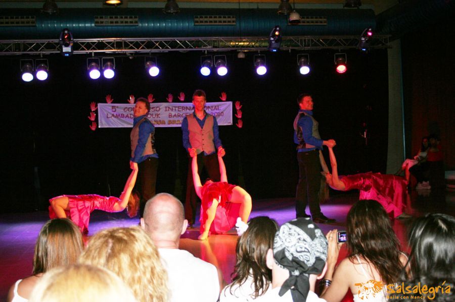 danceteam-salsalegria-zouk-show-bcn-2010-049-web.jpg