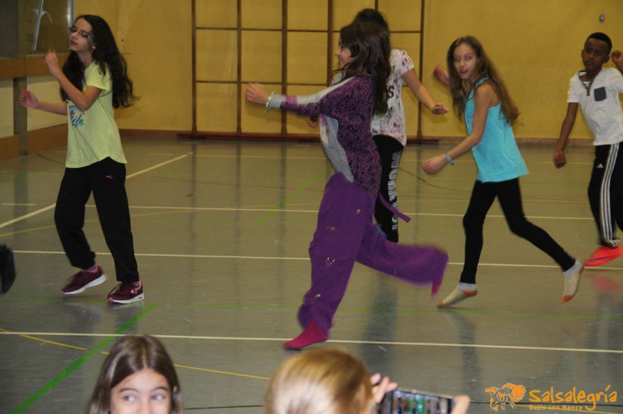Salsalegria-Schule-Affoltern--Dezember-2016-009.jpg