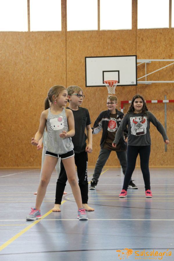 Salsalegria-Kinder-Tanzen-Zumba-Kids-Feb-2018-Schule-Affoltern-060.jpg