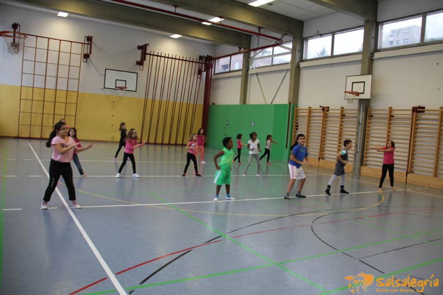 Salsalegria-Schule-Affoltern-Januar-2016-015.jpg