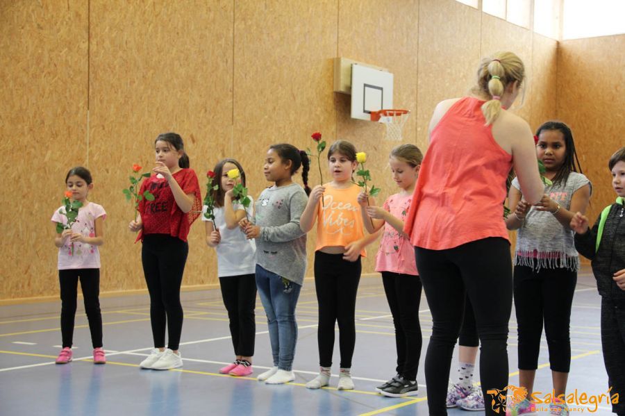 Salsalegria-Kinder-Tanzen-Zumba-Kids-Jan-2018-Schule-Affoltern-078.jpg