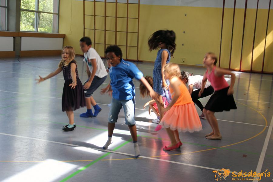 Salsalegria-Kids-Abschluss-Schule-Affoltern-Juli-2016-01.jpg