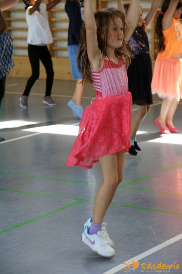 Salsalegria-Kids-Abschluss-Schule-Affoltern-Juli-2016-10.jpg