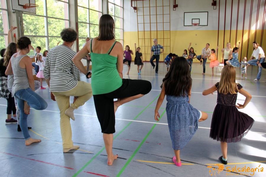 Salsalegria-Kids-Abschluss-Schule-Affoltern-Juli-2016-19.jpg