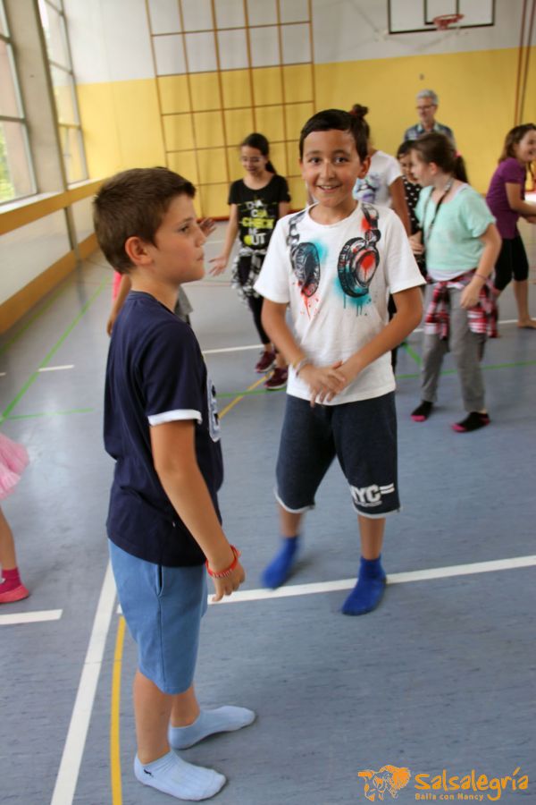 Salsalegria-Kids-Abschluss-Schule-Affoltern-Juli-2016-22.jpg