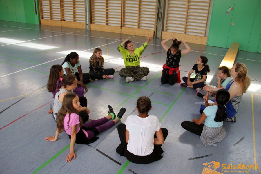 Salsalegria-Kids-Abschluss-Schule-Affoltern-Juli-2016-33.jpg