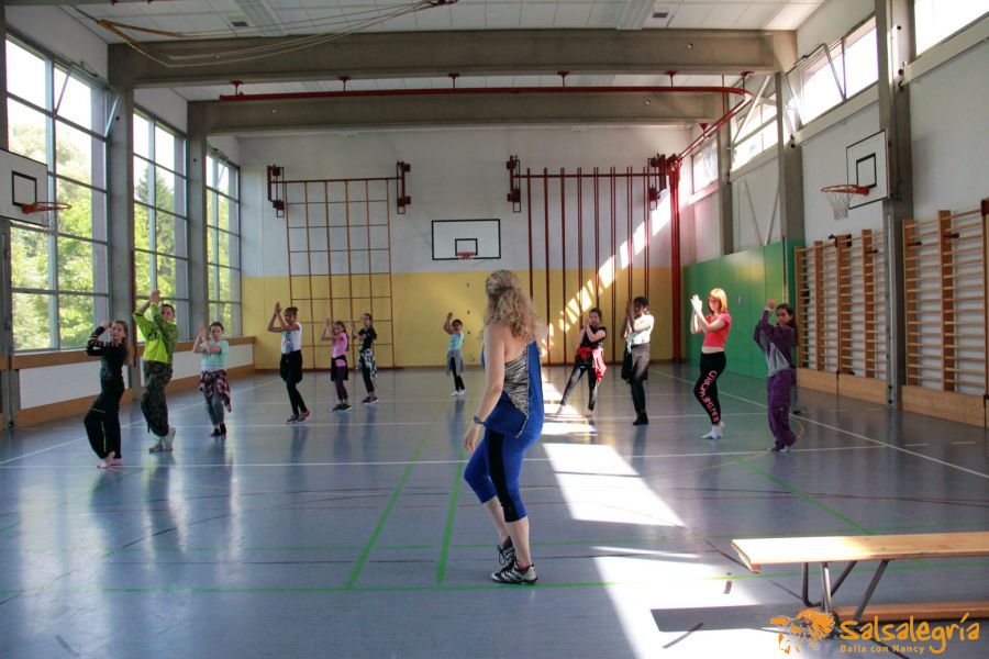 Salsalegria-Kids-Abschluss-Schule-Affoltern-Juli-2016-34.jpg