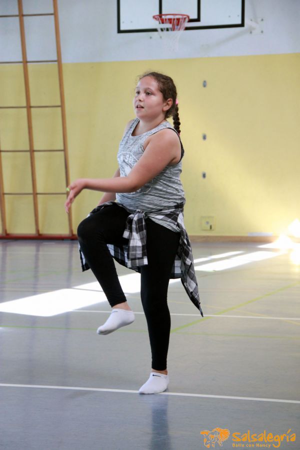 Salsalegria-Kids-Abschluss-Schule-Affoltern-Juli-2016-45.jpg