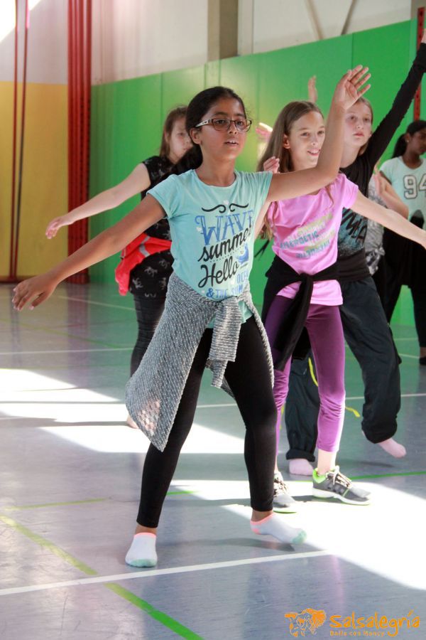 Salsalegria-Kids-Abschluss-Schule-Affoltern-Juli-2016-49.jpg