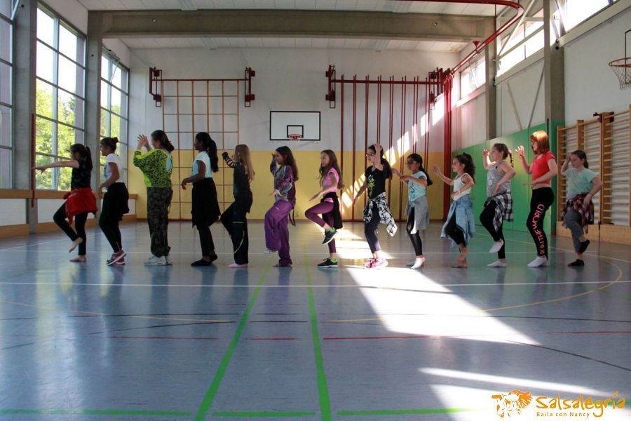Salsalegria-Kids-Abschluss-Schule-Affoltern-Juli-2016-57.jpg