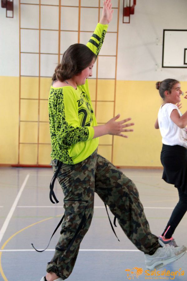 Salsalegria-Kids-Abschluss-Schule-Affoltern-Juli-2016-60.jpg