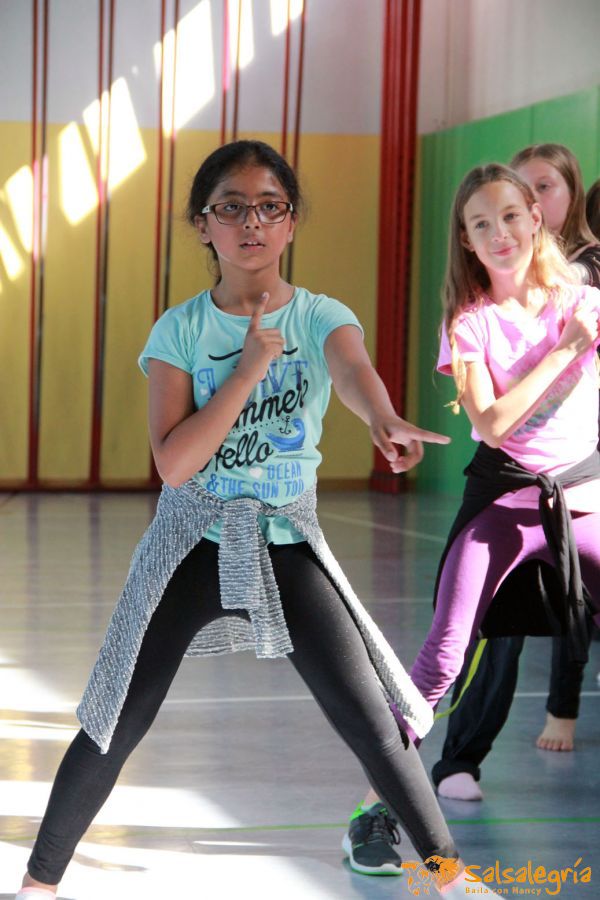 Salsalegria-Kids-Abschluss-Schule-Affoltern-Juli-2016-78.jpg