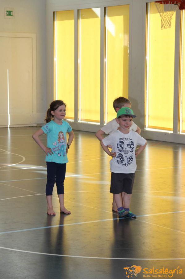045-Salsalegria-Kinder-Tanzen-Zumba-Kids-April-2018-Schule-Balgrist.jpg