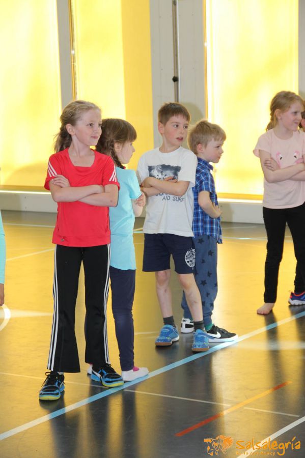 065-Salsalegria-Kinder-Tanzen-Zumba-Kids-April-2018-Schule-Balgrist.jpg