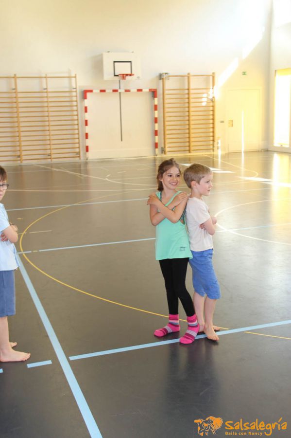 067-Salsalegria-Kinder-Tanzen-Zumba-Kids-April-2018-Schule-Balgrist.jpg