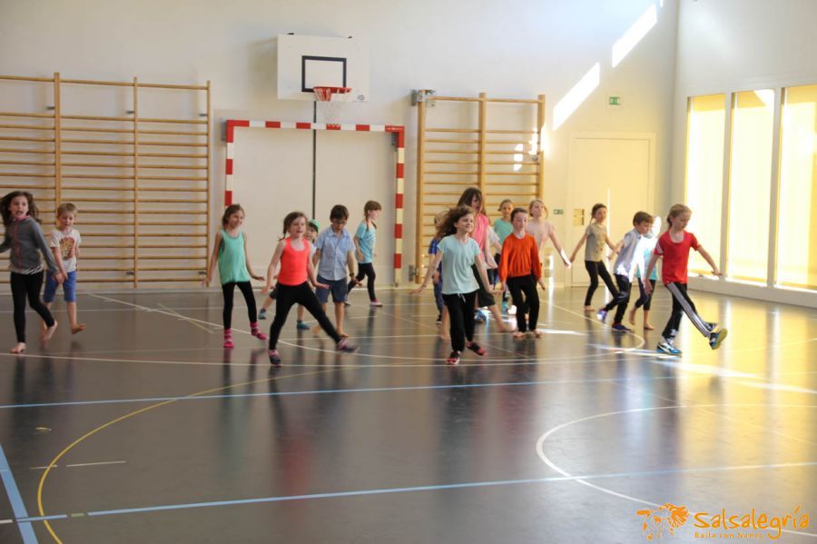 070-Salsalegria-Kinder-Tanzen-Zumba-Kids-April-2018-Schule-Balgrist.jpg