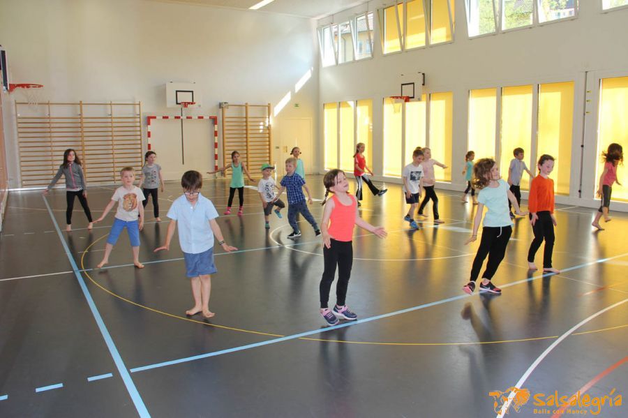 072-Salsalegria-Kinder-Tanzen-Zumba-Kids-April-2018-Schule-Balgrist.jpg