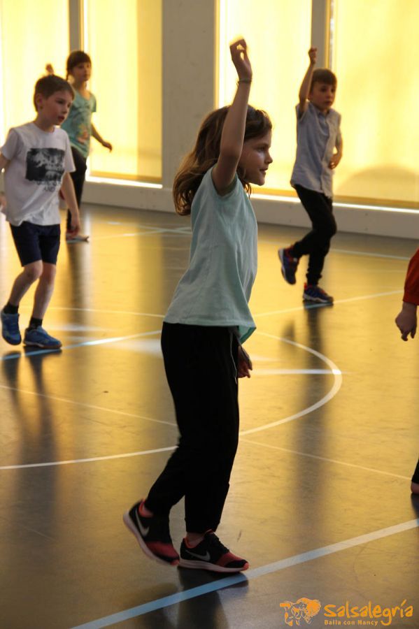 075-Salsalegria-Kinder-Tanzen-Zumba-Kids-April-2018-Schule-Balgrist.jpg