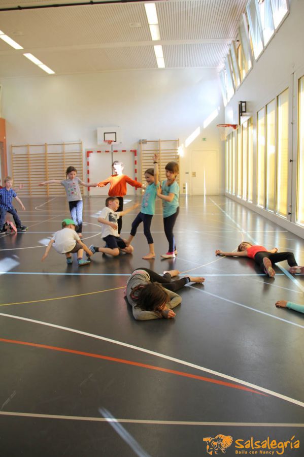 115-Salsalegria-Kinder-Tanzen-Zumba-Kids-April-2018-Schule-Balgrist.jpg