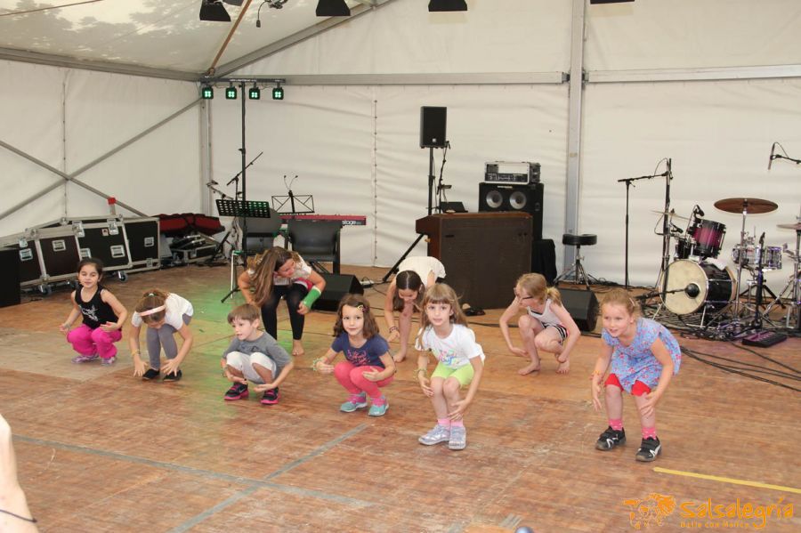 Quartierfest-Hottingen-Salsalegria-Kids-2013-April-web-023.jpg