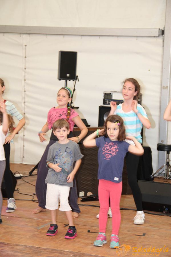 Quartierfest-Hottingen-Salsalegria-Kids-2013-April-web-064.jpg