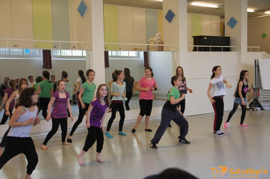 salsalegria-kids-abschluss-2013-April-web-008.jpg