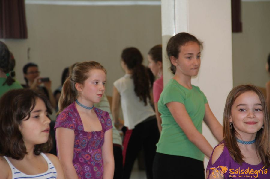 salsalegria-kids-abschluss-2013-April-web-011.jpg