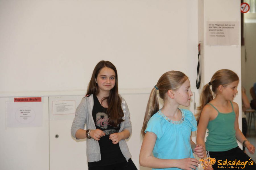 salsalegria-kids-abschluss-2013-April-web-012.jpg
