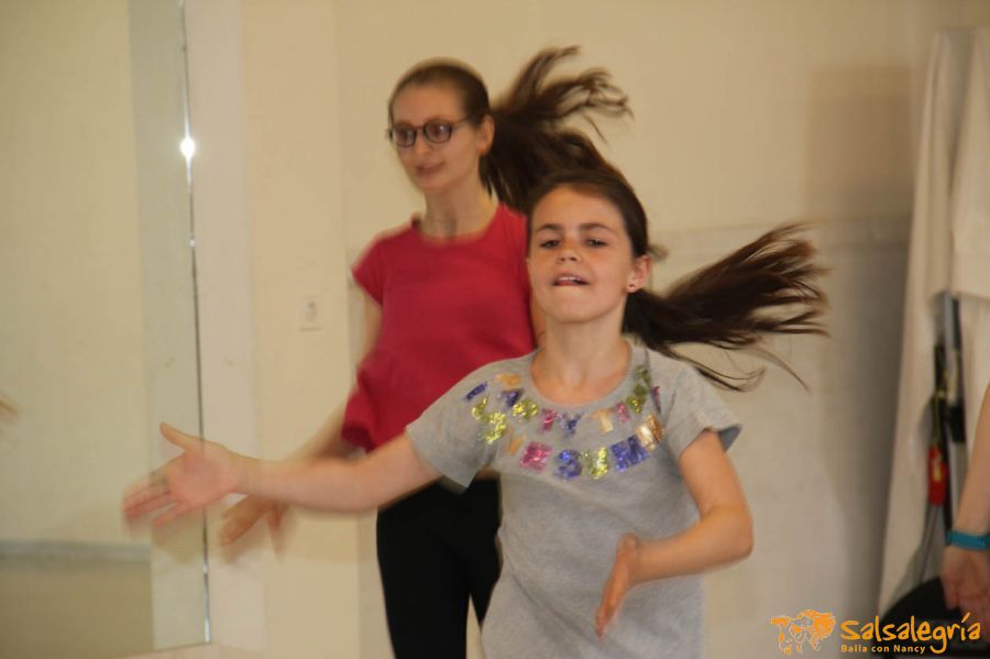 Salsalegria-Kids-April15-013.jpg