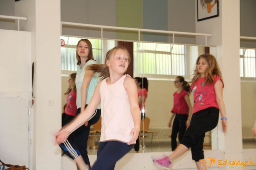 Salsalegria-Kids-April15-016.jpg