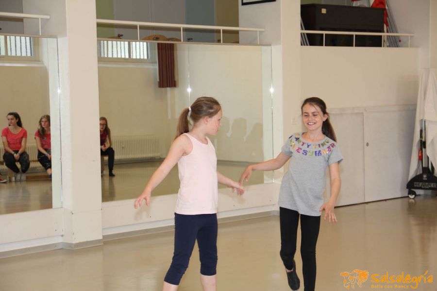 Salsalegria-Kids-April15-041.jpg