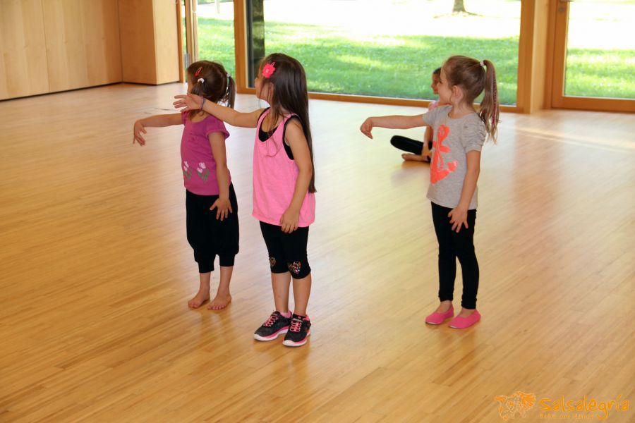 Salsalegria-Kids-and-Teens-Oktober-2016-026.jpg