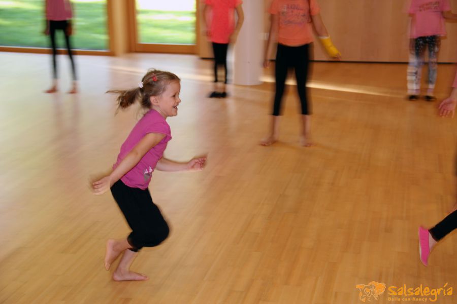 Salsalegria-Kids-and-Teens-Oktober-2016-030.jpg
