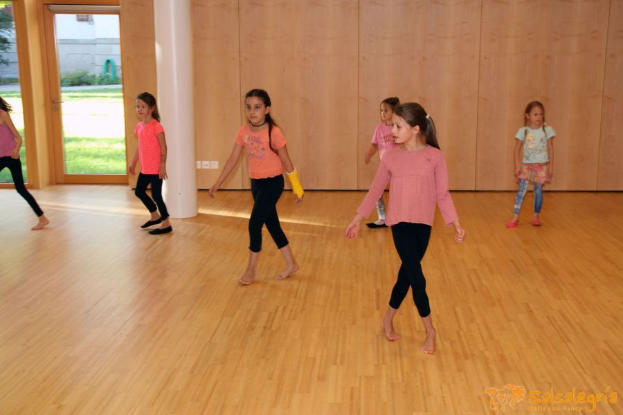 Salsalegria-Kids-and-Teens-Oktober-2016-032.jpg