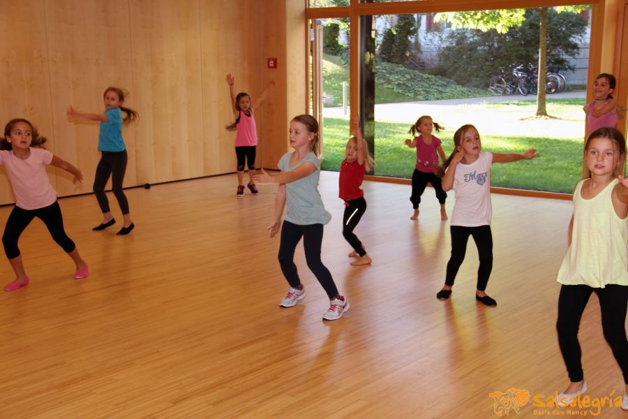 Salsalegria-Kids-and-Teens-Oktober-2016-062.jpg