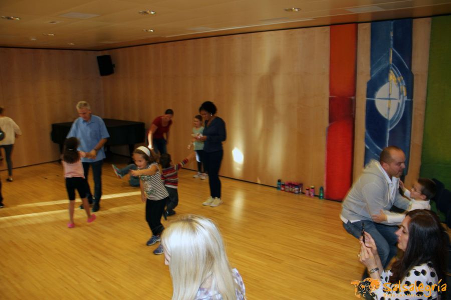 Salsalegria-Kids-and-Teens-Oktober-2016-255.jpg