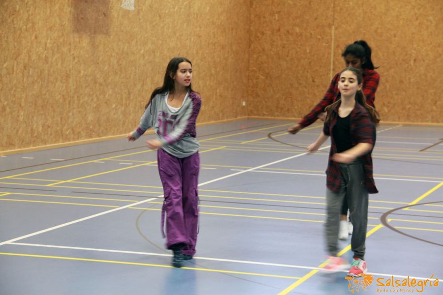 Salsalegria-Schule-Affoltern-Februar-2017-013.jpg