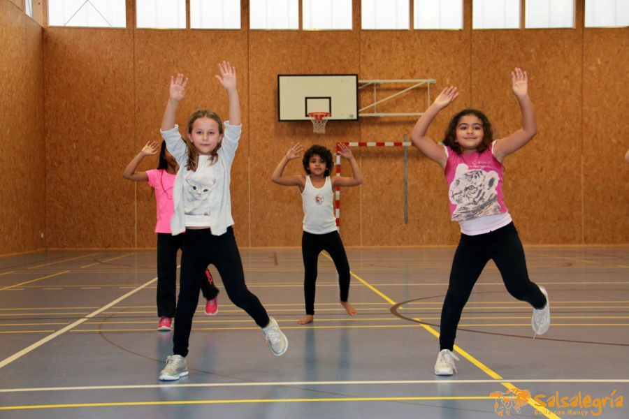 Salsalegria-Schule-Affoltern-Januar-2017-015.jpg