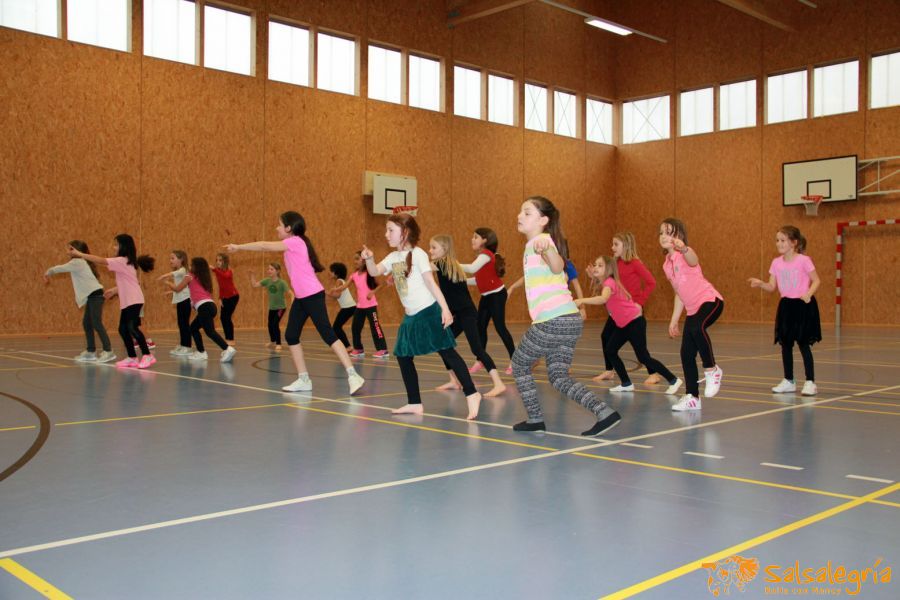 Salsalegria-Schule-Affoltern-Januar-2017-018.jpg