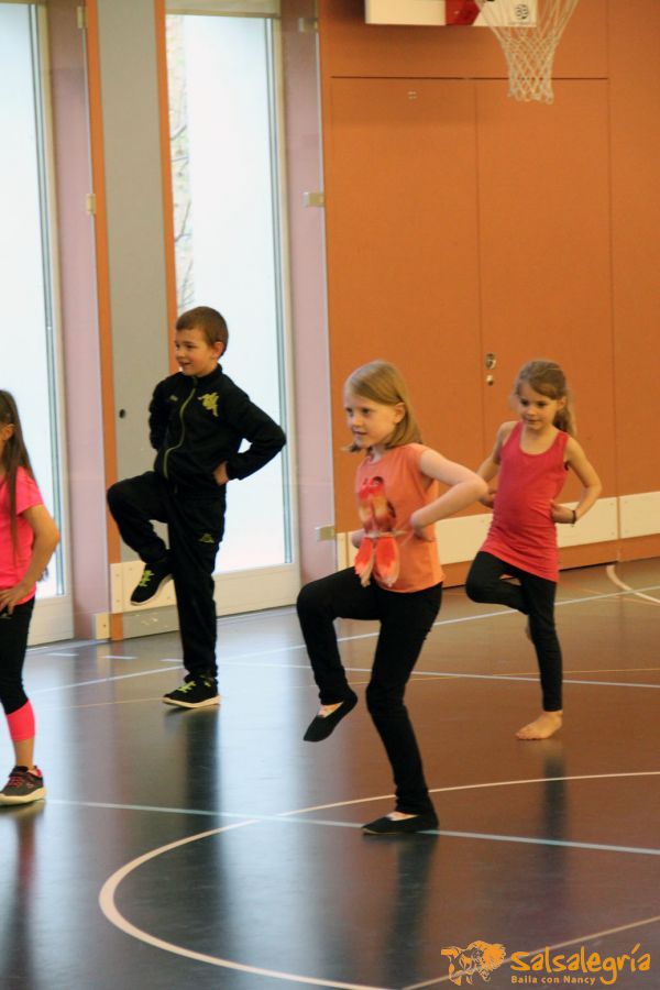 Salsalegria-Schule-Balgrist-April-2017-006.jpg