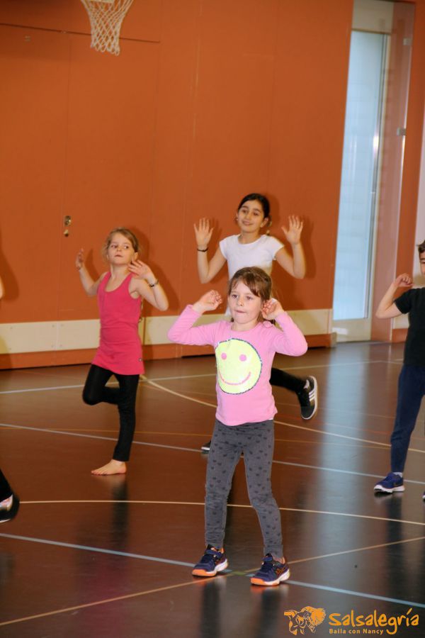 Salsalegria-Schule-Balgrist-April-2017-014.jpg