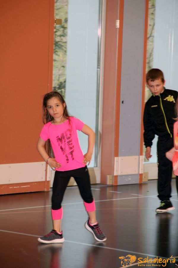 Salsalegria-Schule-Balgrist-April-2017-015.jpg