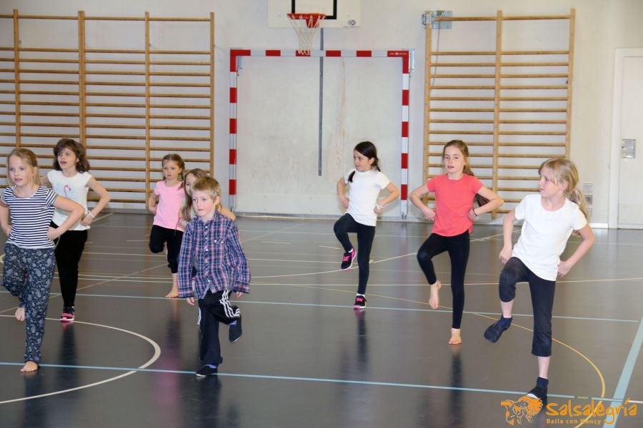 Salsalegria-Schule-Balgrist-April-2017-017.jpg