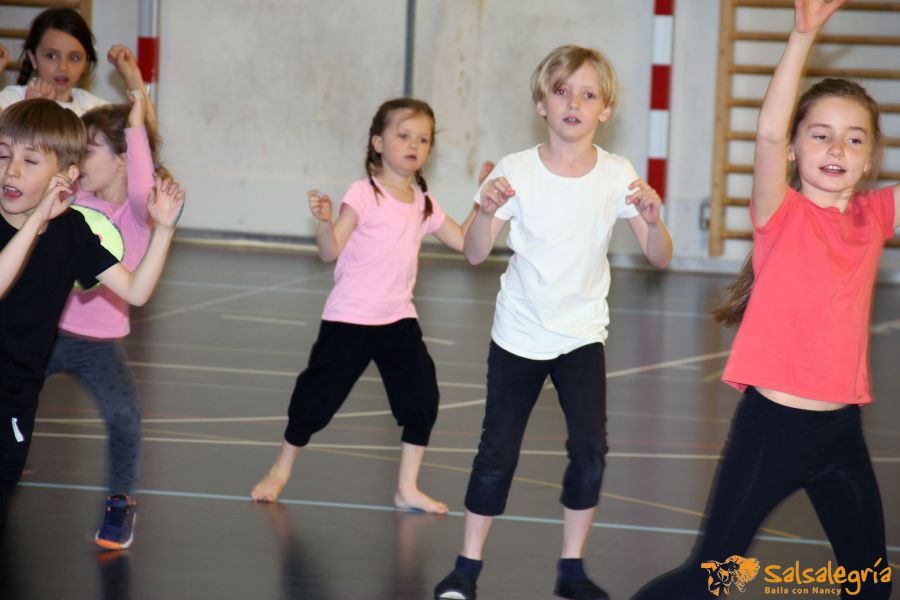 Salsalegria-Schule-Balgrist-April-2017-023.jpg
