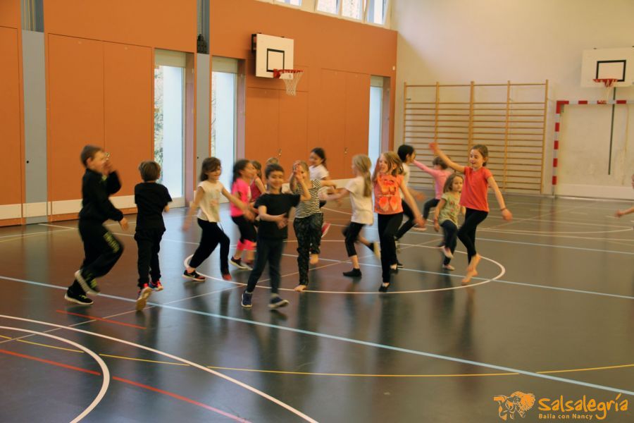 Salsalegria-Schule-Balgrist-April-2017-031.jpg