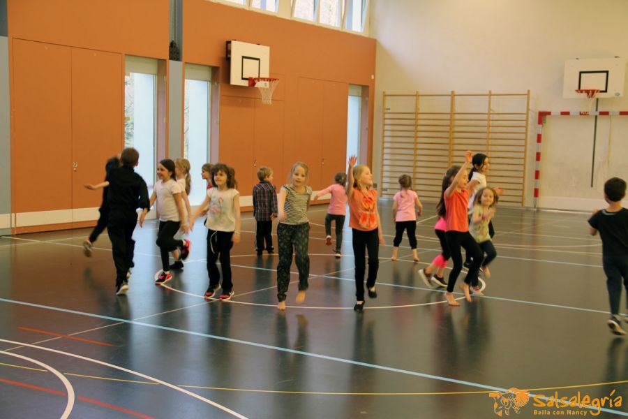 Salsalegria-Schule-Balgrist-April-2017-033.jpg